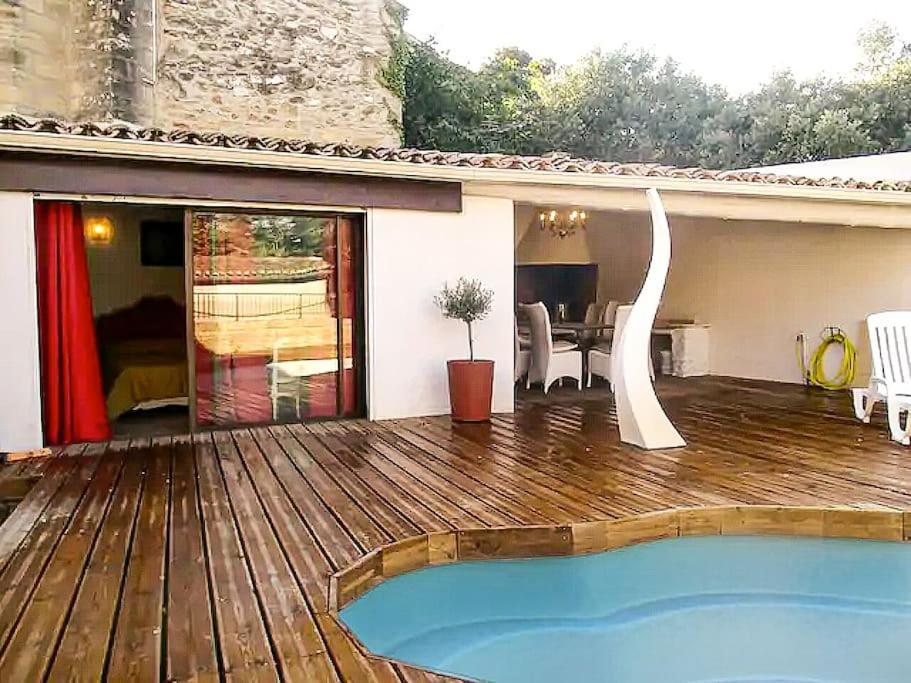 Gite En Provence Proche Avignon Sauveterre  Zewnętrze zdjęcie